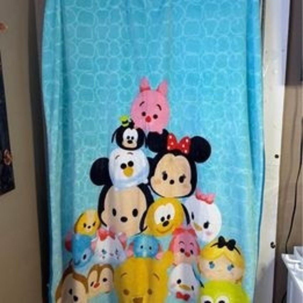 Disney Tsum Tsum Plush Throw Blanket H-B00002